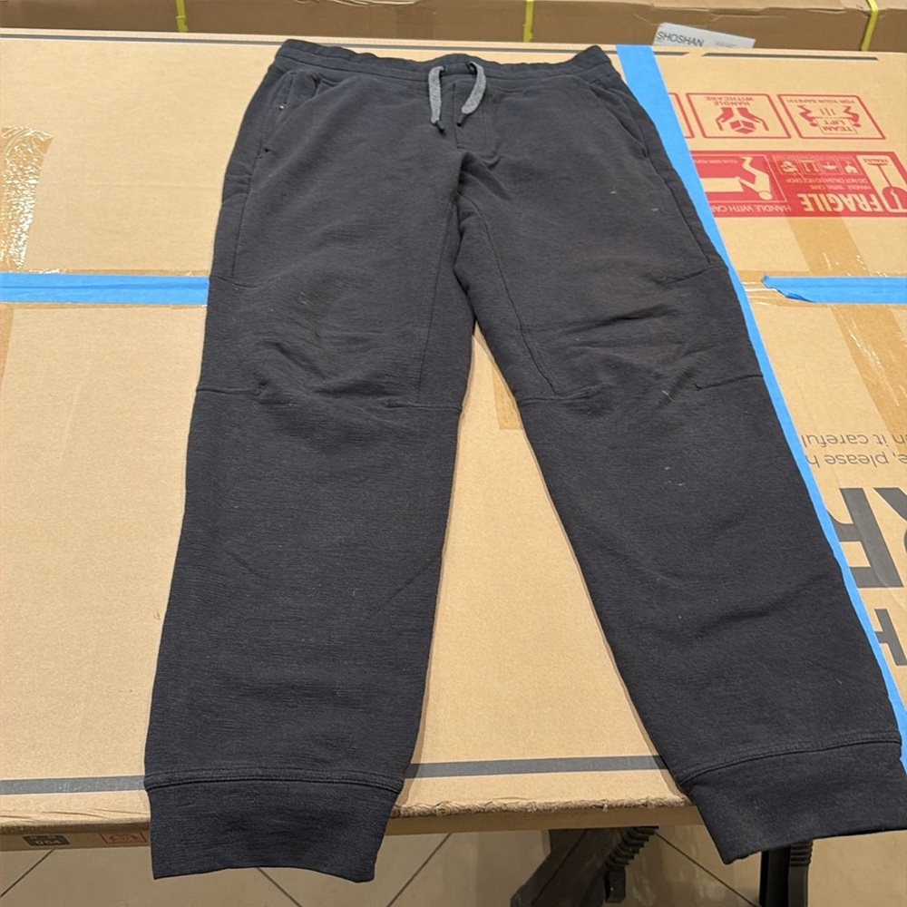 Lululemon Men - Picture 2 of 3